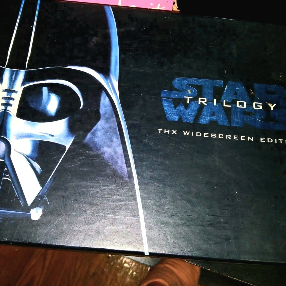 Star Wars Trilogy THX Widescreen Edition - Black and Blue
